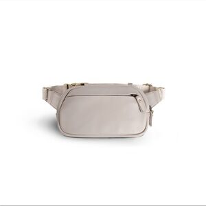 Andar Indie Belt Bag (leather in Crema)